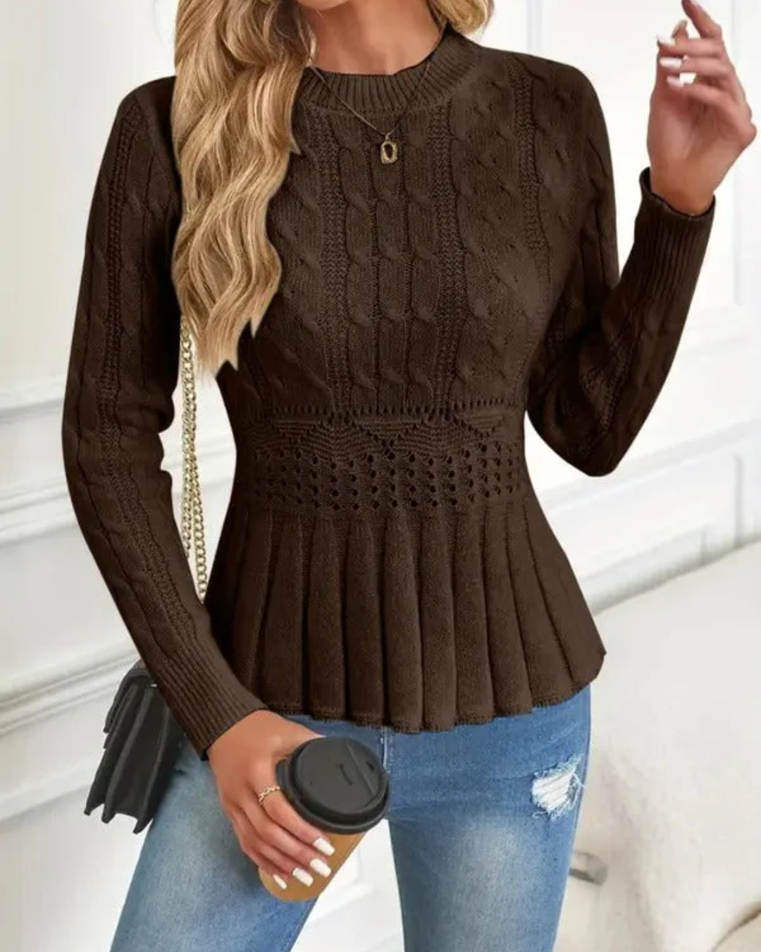 Jersey de punto grueso con cuello redondo para mujer®