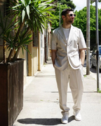 Conjunto de Camisa con Bolsillos Frontales y Pantalón para Hombres