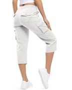 Pantalón cargo capri con bolsillos laterales y cintura ajustable