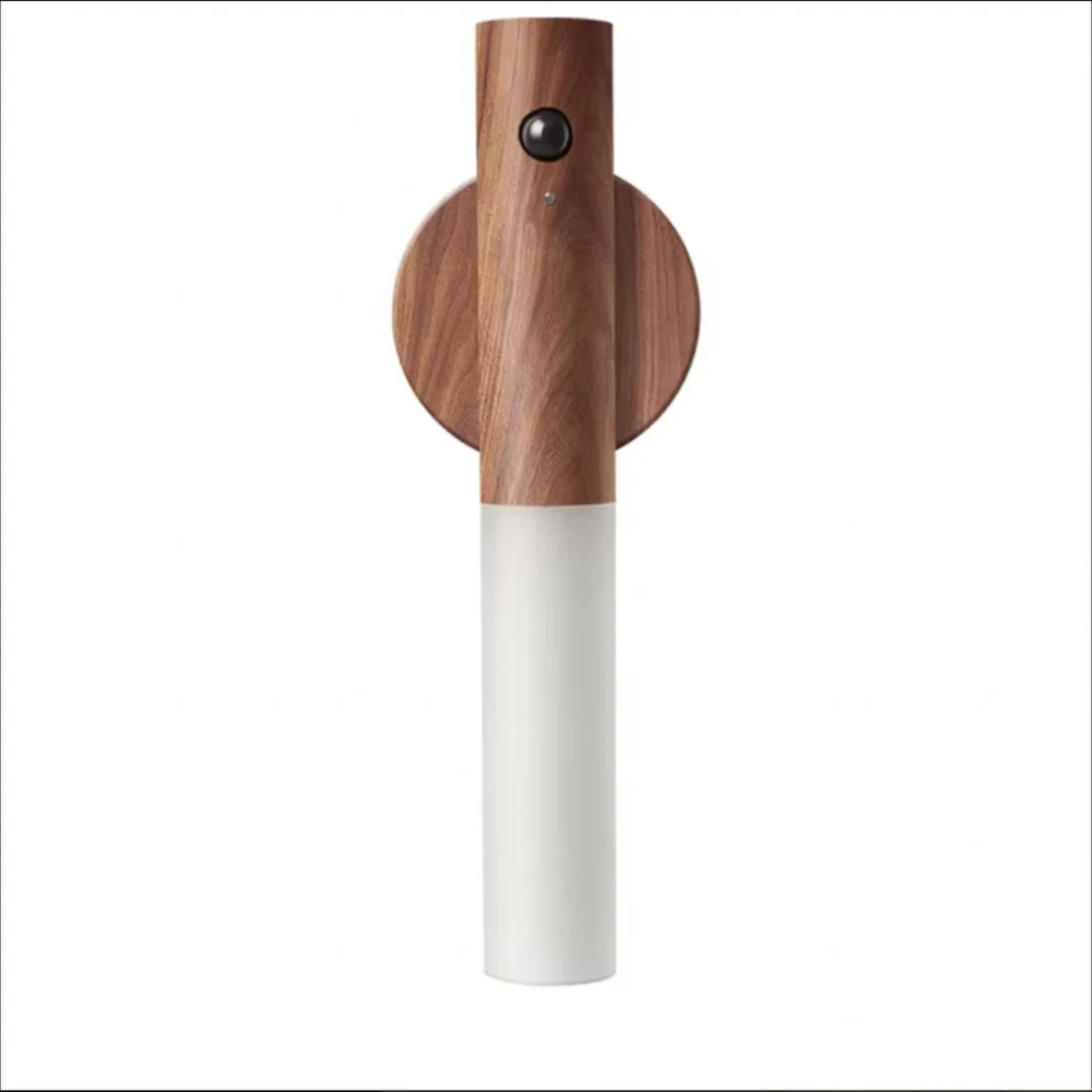 Lámpara de pared en madera