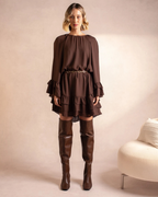 Vestido corto con volantes