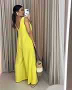 Conjunto Casual de Mujer con Cuello en V en Color Liso