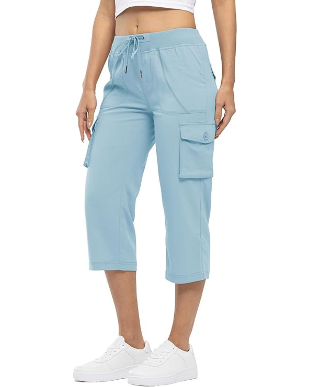 Pantalón cargo capri con bolsillos laterales y cintura ajustable