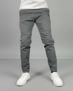 Pantalones elásticos premium ajustados para hombre®