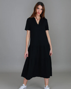 Vestido largo con cuello camisero y estilo holgado