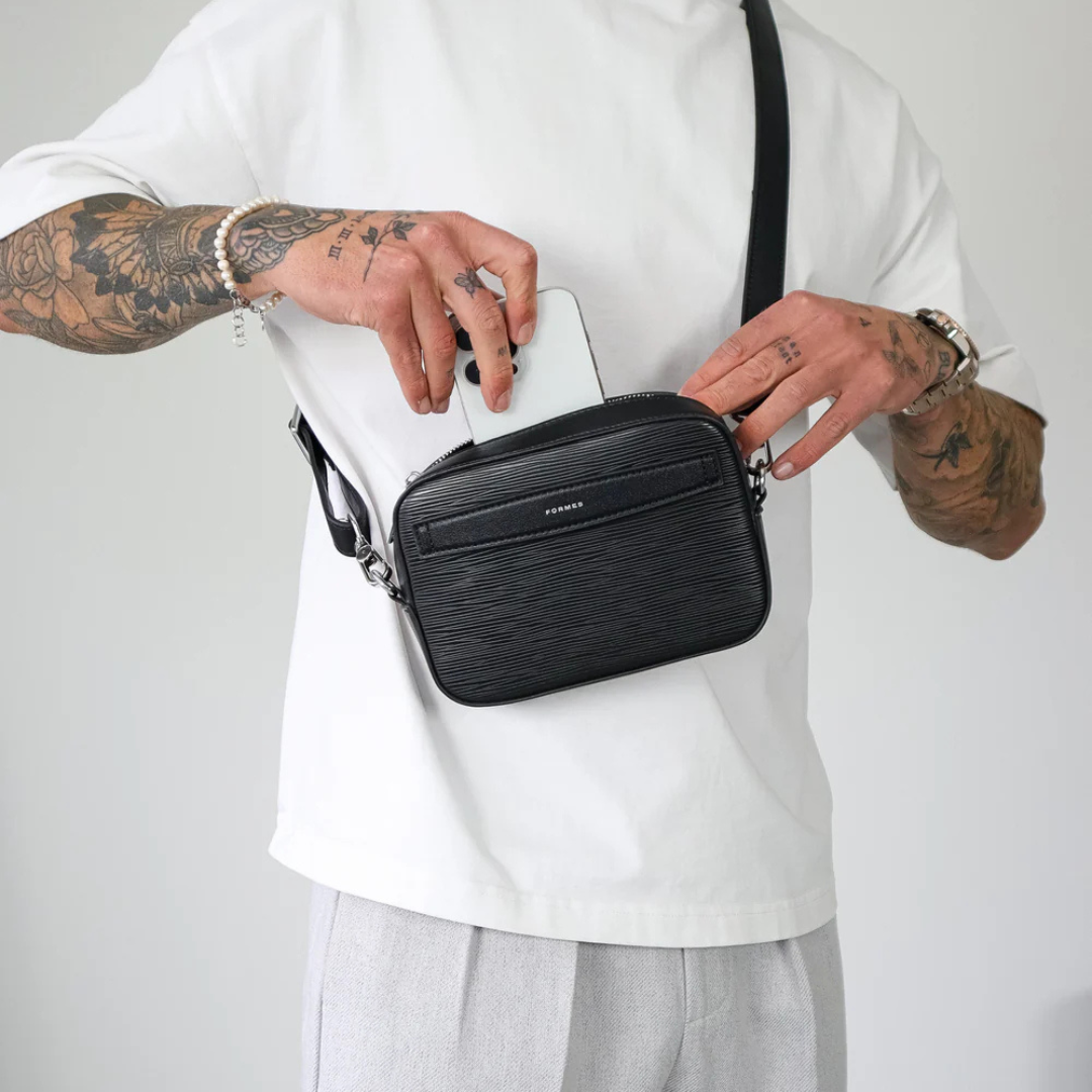 Bolso bandolera de cuero sintético con bolsillo frontal para hombre