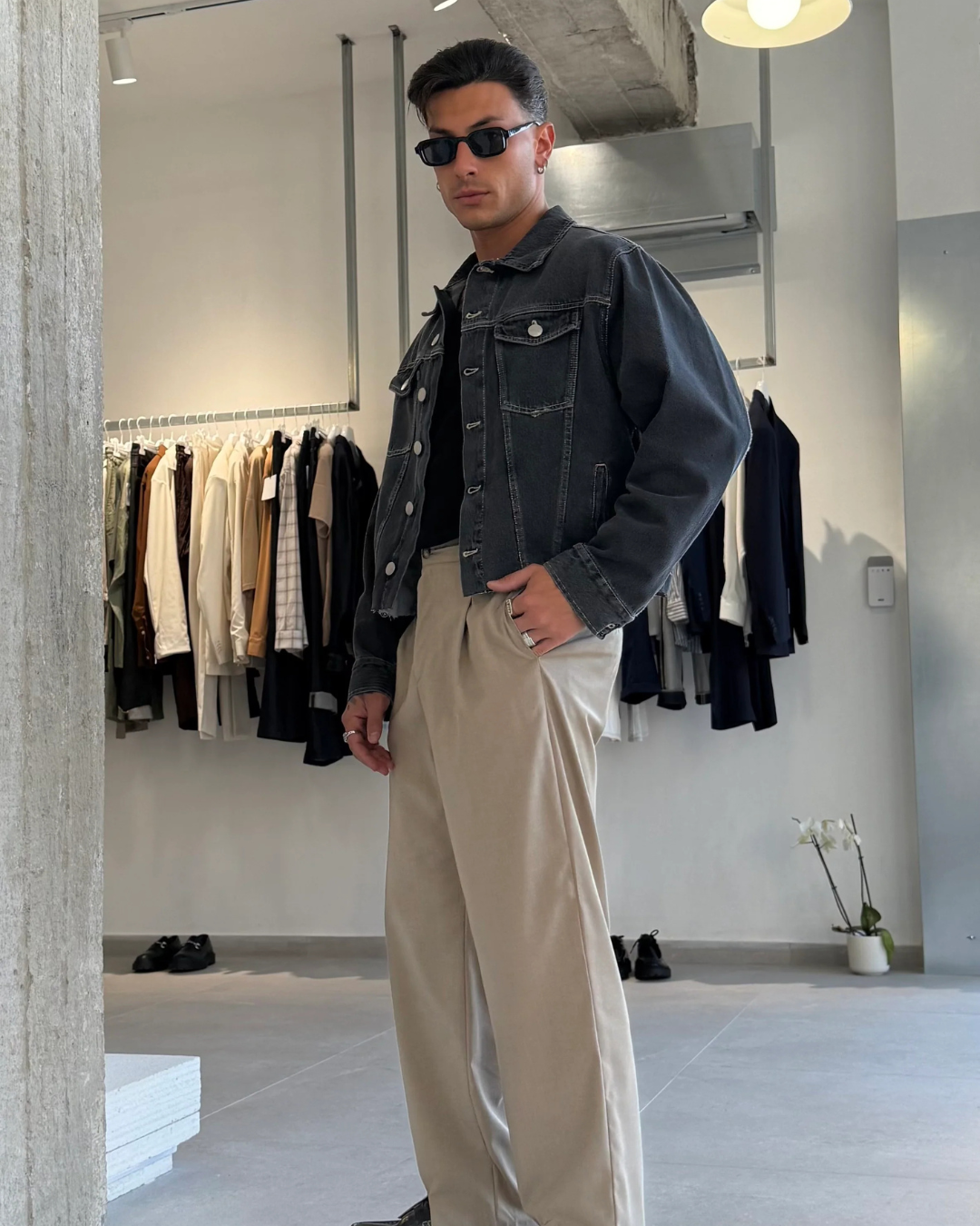 Chaqueta Vaquera Recortada de Estilo Urbano