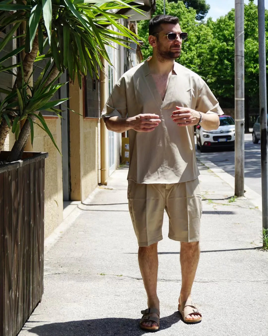 Conjunto De Short y Camisa 3/4 con Acabado en Lino para Hombres
