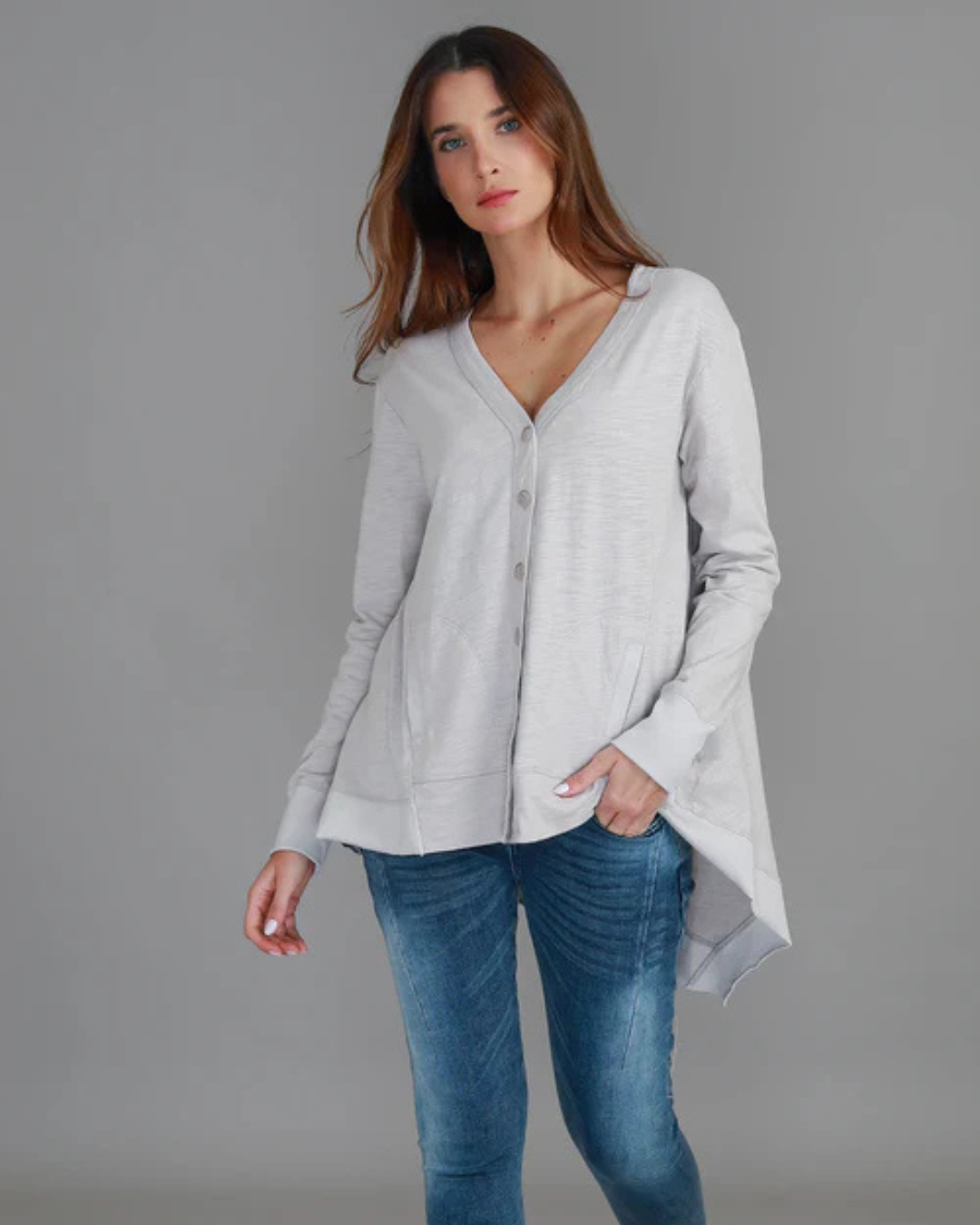 Cárdigan asimétrico de manga larga para mujer