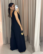 Conjunto Casual de Mujer con Cuello en V en Color Liso